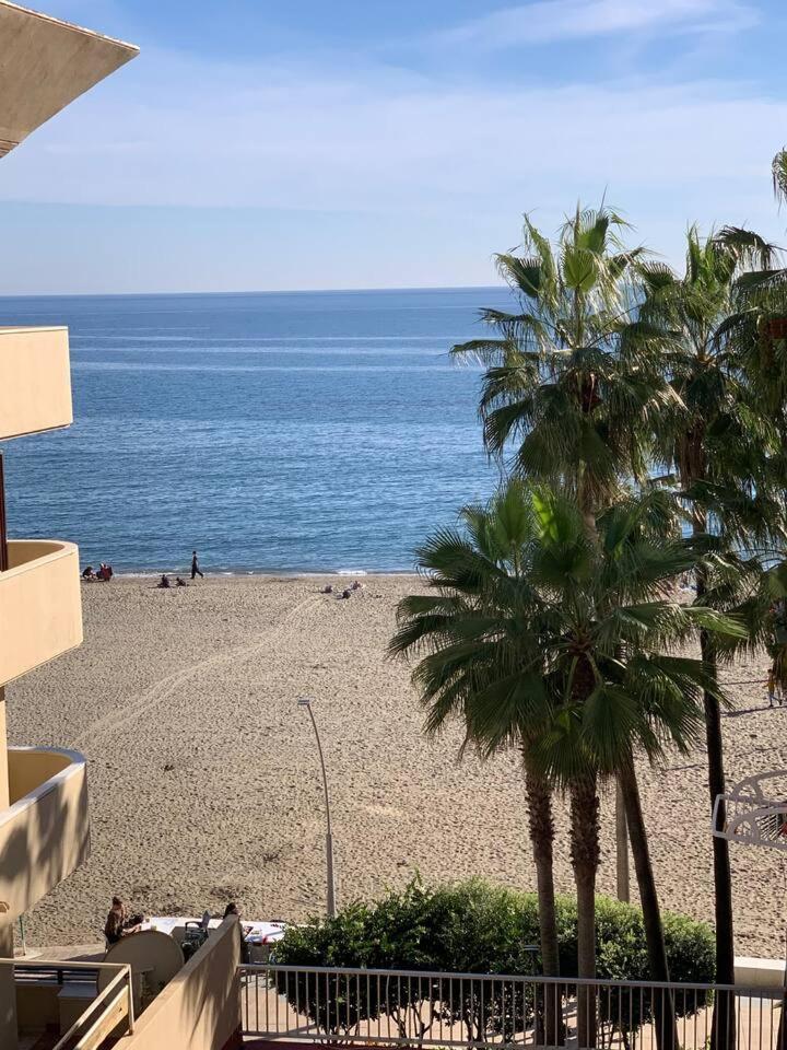 Beachfront Estepona Center Extérieur photo